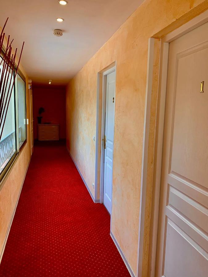 לה לבאנדו Hotel Beau Soleil מראה חיצוני תמונה