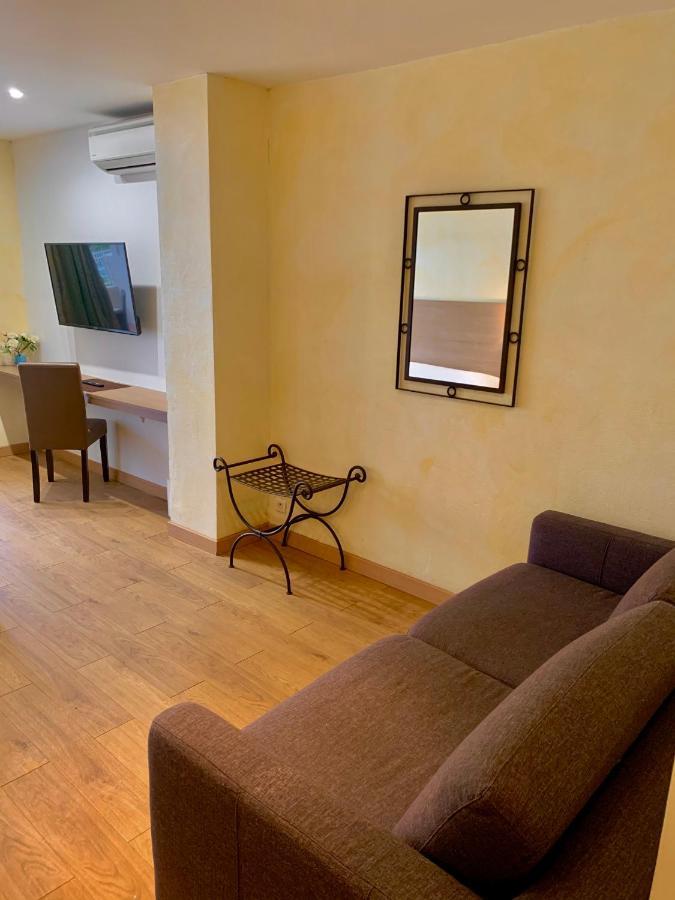 לה לבאנדו Hotel Beau Soleil מראה חיצוני תמונה