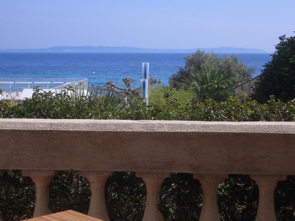 לה לבאנדו Hotel Beau Soleil חדר תמונה
